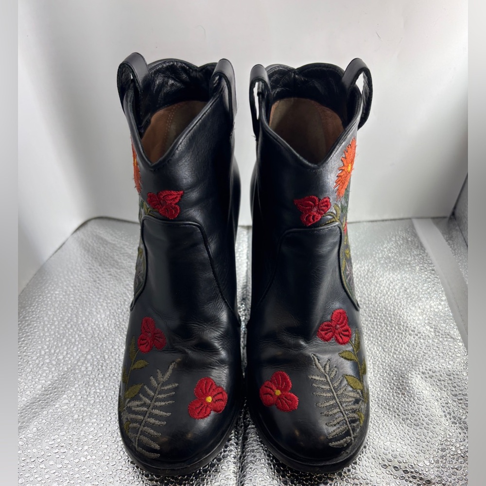 Laurence Dacade Man Repeller Boots Embroidered Cowgirl Sz 35.5 EU or Size 5